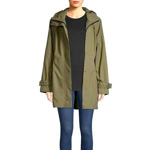 THE NORTH FACE City Breeze Rain Trench
Size medium, Never worn